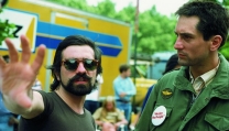 Martin Scorsese con Robert De Niro sul set di Taxi Driver