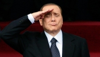 Daniele Luchetti dirige un film ispirato a Silvio Berlusconi