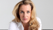 Gillian Anderson