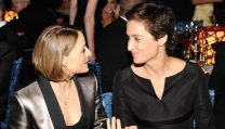 Jodie Foster con la compagna Alexandra