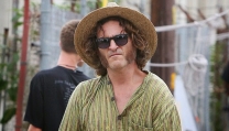 Joaquin Phoenix in Inherent Vice di P.T Anderson