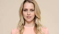 Teresa Palmer in Point Break