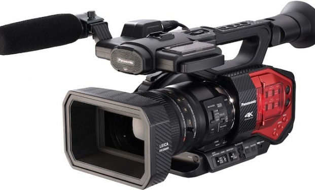 Il camcorder palmare 4K di Panasonic