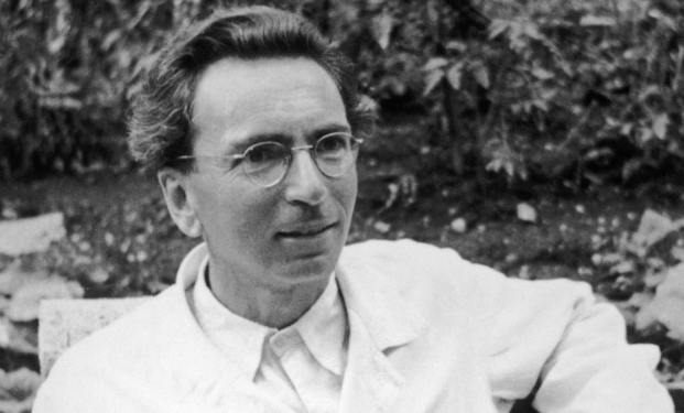 In Lavorazione Il Biopic Sullautore Viktor Frankl Uno Dei