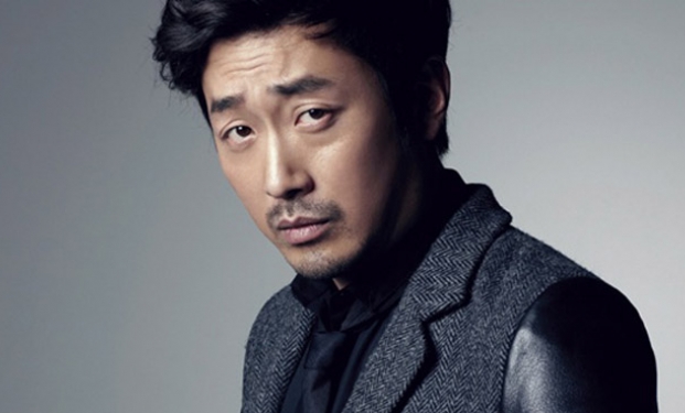 Ha Jung-woo in Chronicle of a Blood Merchant