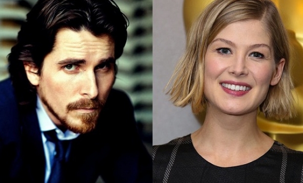 Christian Bale e Rosamund Pike