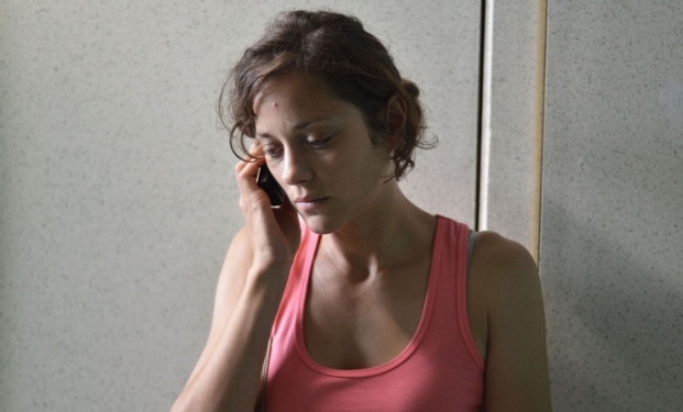 Marion Cotillard in "Due giorni, una notte" dei fratelli Dardenne