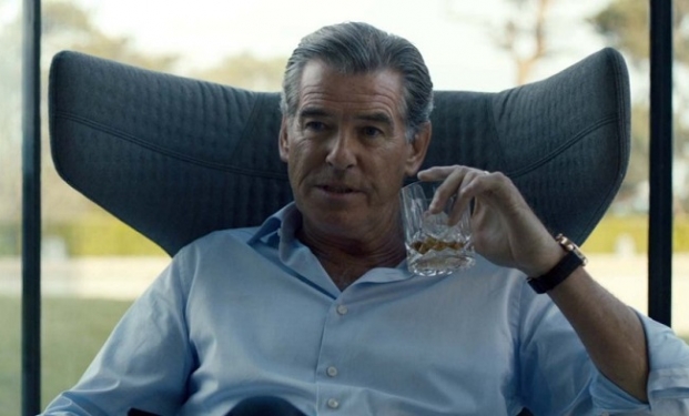 Pierce Brosnan in IT